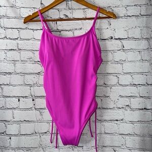 Shade & Shore One Piece Ribbed Pink Swimsuit Cinched Side Detail Size Medium